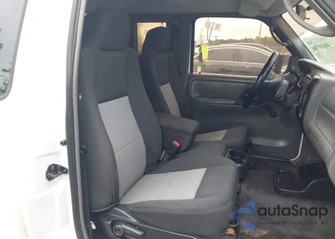 2007 Ford Ranger Sport/Stx/Xl/Xlt z USA, uszkodzony, nr VIN 1FTYR14U67PA67487